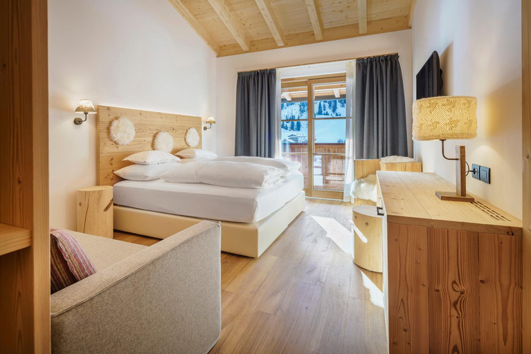 Bedroom 2, Plang Farmhouse, Bolzano