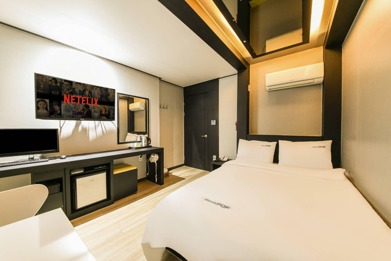 Bedroom 4, Busan Myeongji Design Pop, Gangseo