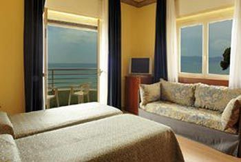 Others 3, Hotel Regina, Savona