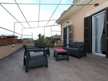 Others 4, Colosseum Terrace, Rome