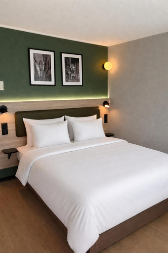 Bedroom 5, Campanile NATURE - Rouen Nord Mont Saint Aignan, Seine-Maritime