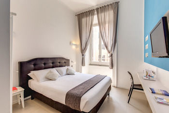 Others 3, Ecce Roma Suites, Roma
