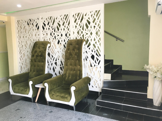 Public Area, Alexia's Place Hotel, Kosofe