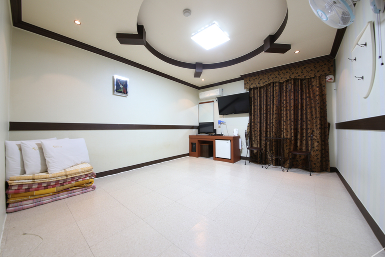 Bedroom 3, Mokpo Haevichi, Muan