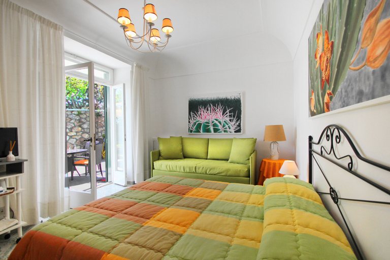 Bedroom 4, Casa Augusto, Napoli