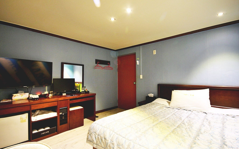 Bedroom 5, Busan Munhyeondong Grandis Hotel, Nam