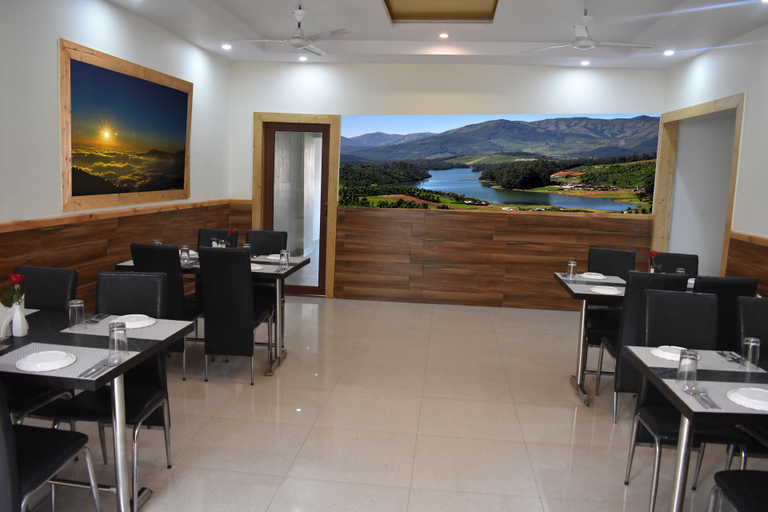 Food & Drinks, The Century Plaza Hotel, Varanasi