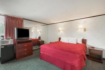 Others 3, Schenectady Inn & Suites, Schenectady