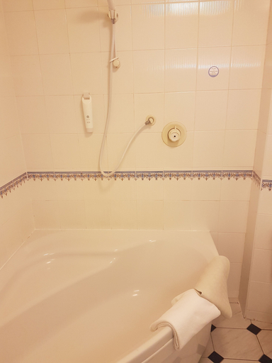 Bathroom 3, Bredbury Hall, Stockport