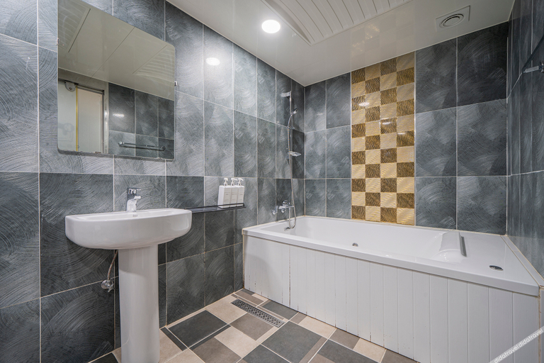 Bathroom, Ulsan Ilsan Namuneulbo, Dong