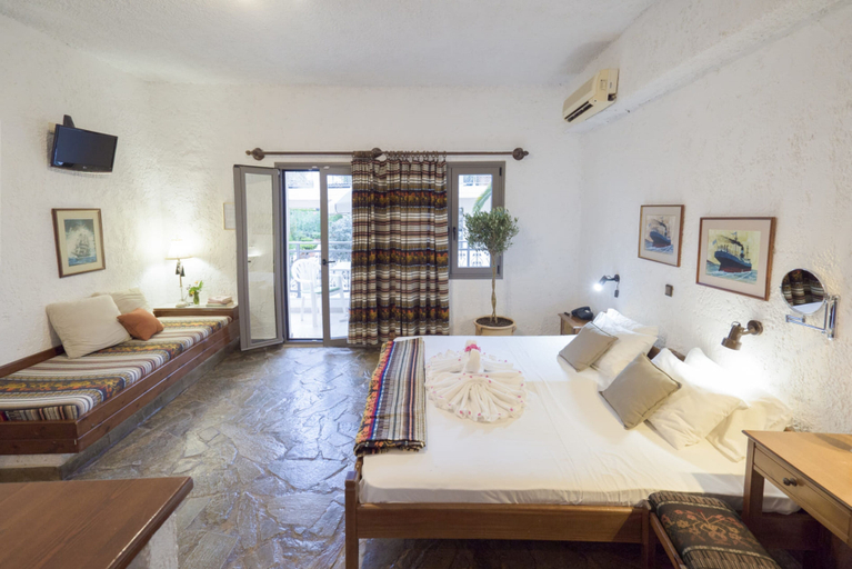 Bedroom 3, Flamingos Hotel, Crete