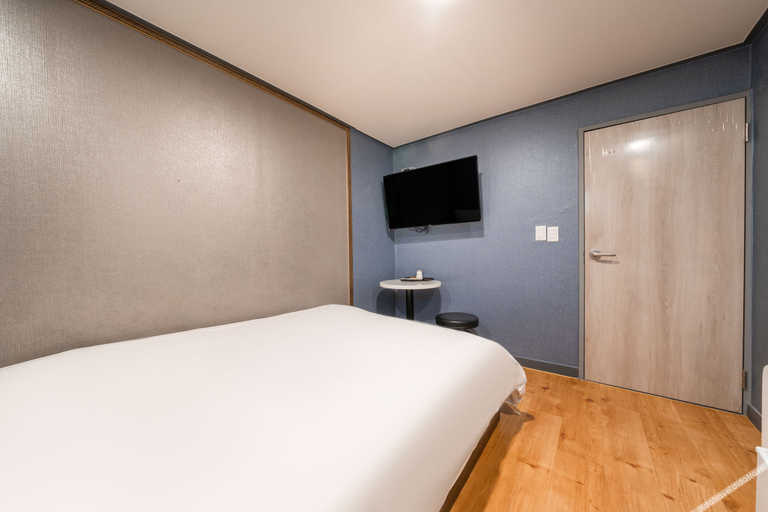 Bedroom 2, Gangseo (Gimpo Airport) Bank Motel, Gangseo
