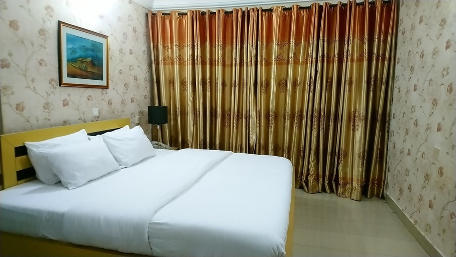 Others 5, Ritman Hotels, AbujaMun