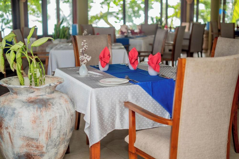 Food & Drinks 5, Castello Beach Hotel
