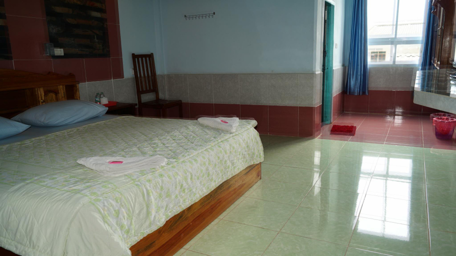 Others 4, Mary 2 Hotel, Pakxe