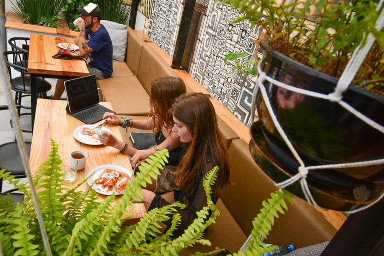 Food & Drinks 3, 13 Cielos Hostel & Coworking, San Cristóbal de las Casas