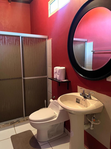 Bathroom 3, APARTA HOTEL PALMEROLA, Comayagua