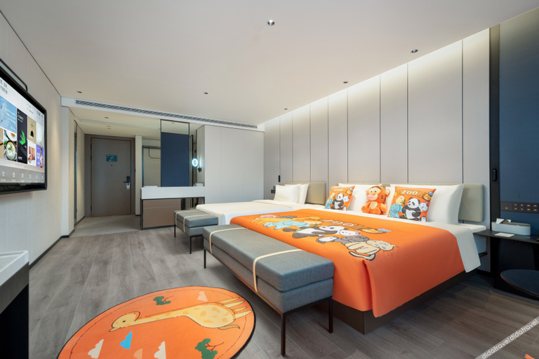 Bedroom 2, Atour Hotel Jingdezhen People's Square Zhejiang Road, Jingdezhen