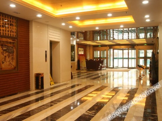 Others 4, Altay Runde Hotel, Altay