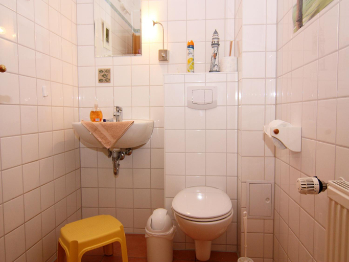 Bathroom 3, Appartementhaus Kranichblick in Breege, Vorpommern-Rügen