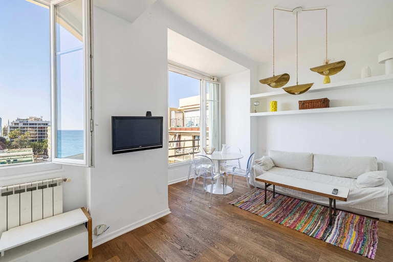 3, Air-conditioned Seafront Apartment – Nice, Alpes-Maritimes