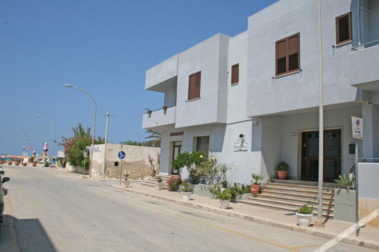 Others 4, Hotel Gardenia, Trapani