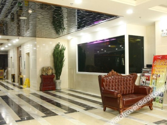 Others 5, Altay Runde Hotel, Altay