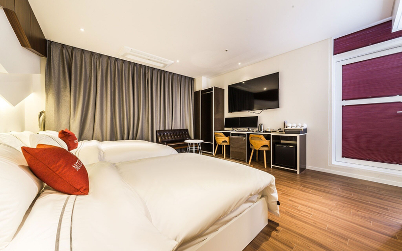 Bedroom 2, Gimpo Riun, Gimpo