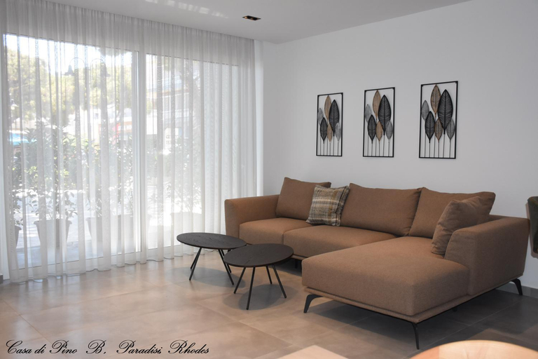 Others 4, Casa di Pino in Paradisi Square near Airport, South Aegean