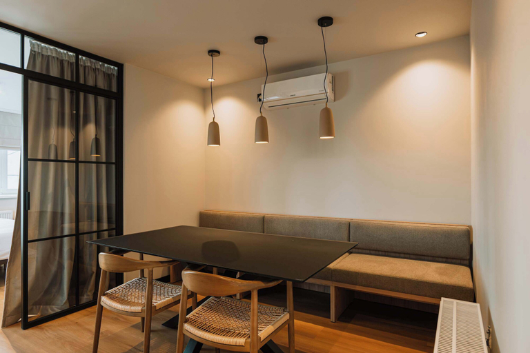 Dining room 3, Central Boulevard Apartments by Olala Homes, Municipiul Bucuresti