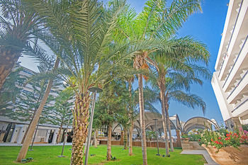 Others 4, Adams Beach Hotel & Spa Deluxe Wing – Adults Only