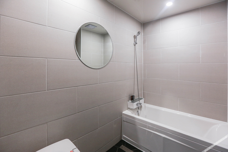 Bathroom 5, Geojedo Okpo Brown Dot Geoje Okpo Branch, Geoje