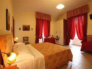 Others 4, Bed Breakfast and Cappuccino, Rome