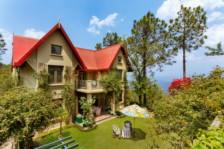 Others 4, 7 Pines Kasauli, Solan