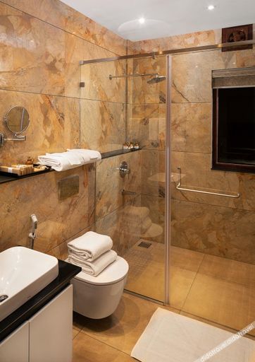 Bathroom, Wild planet Bana Heights, Wayanad