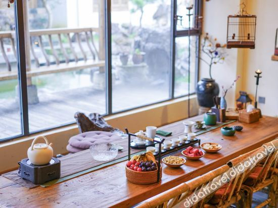 Others 5, Shuimo Dongli Hostel, Huangshan