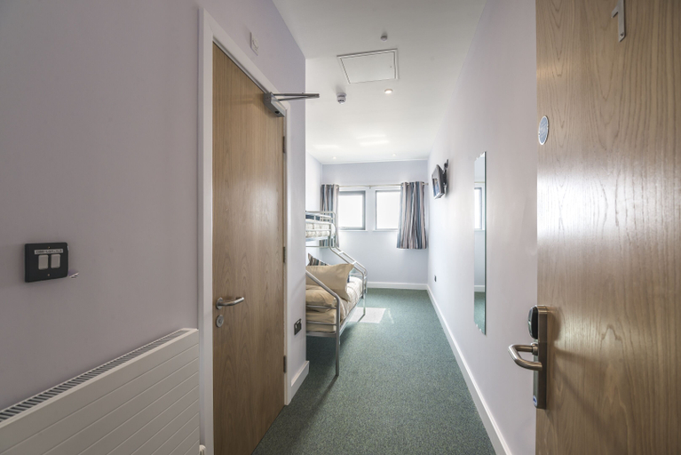 Others 4, Ocean Cabins - Saundersfoot, Pembrokeshire