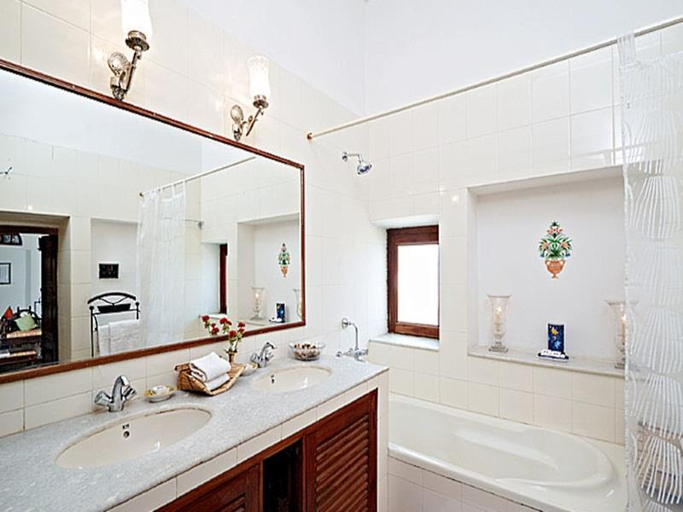 Bathroom 3, Fort Barli - A 16th Century Castle, Ajmer