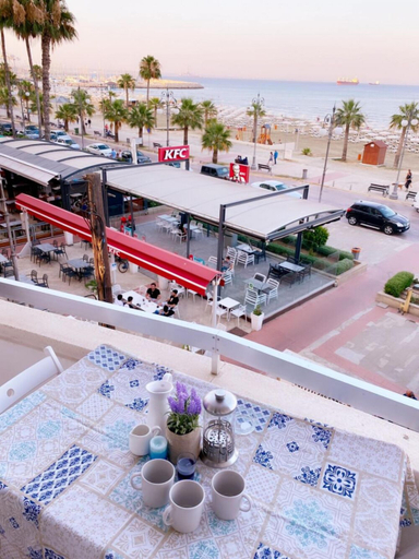 Sport & Beauty, Beach Front Apartment, Larnaca