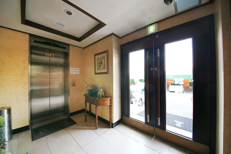 Others 5, Dongducheon Hive, Yeoncheon
