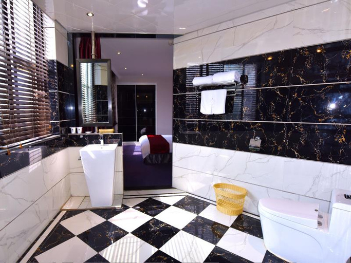 Bathroom, Hongjing Hotel, Guilin