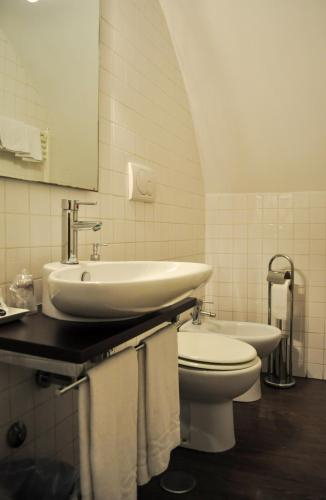 Bathroom 2, Locanda degli Antiquari, Rome