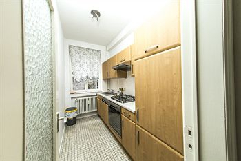 In-Room Kitchen 2, Rentbynight Aparthotel, Bruxelles