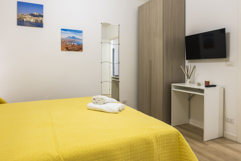 Bedroom 3, AdAstra b&b, Napoli