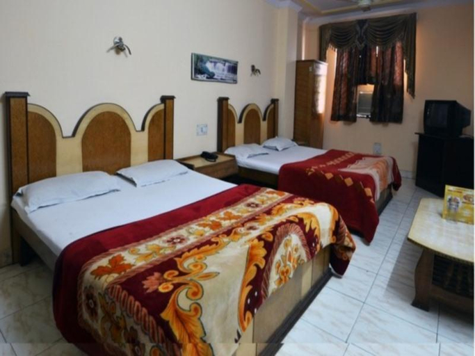 Others 4, Hotel Ashoka Continental, Delhi