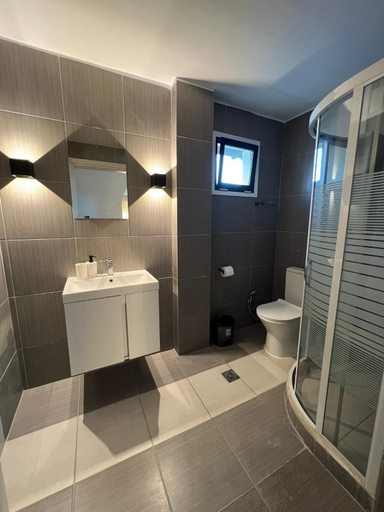 Bathroom 3, Potidea apartments, Central Macedonia
