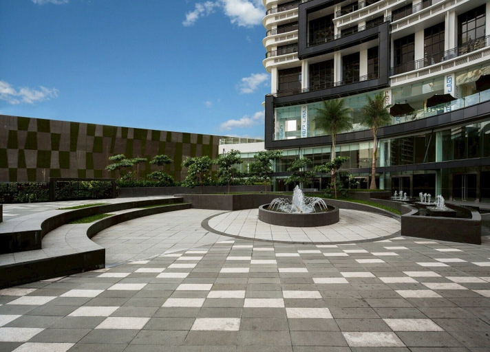 Property grounds 5, Stunning 38th Floor Skyline View Milano, Makati City