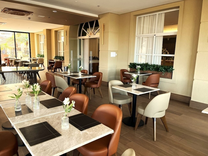 Others 4, The Privilege Araucaria, Ribeirao Preto