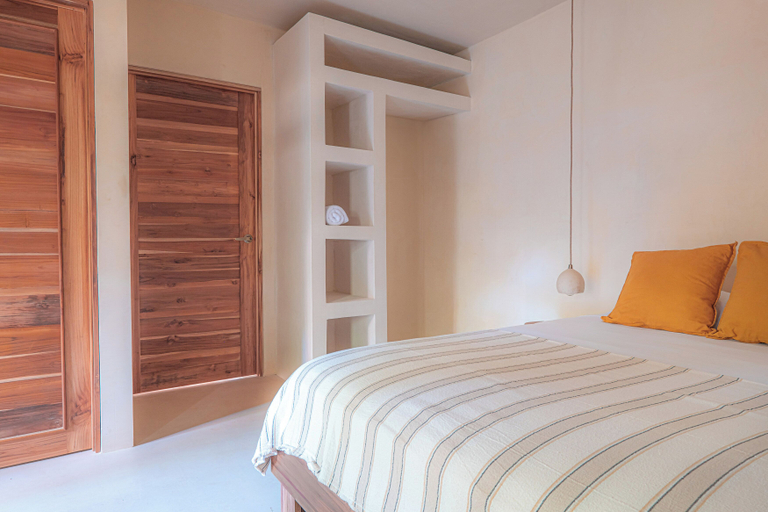 Bedroom 2, La Bonita Lodge, Talamanca