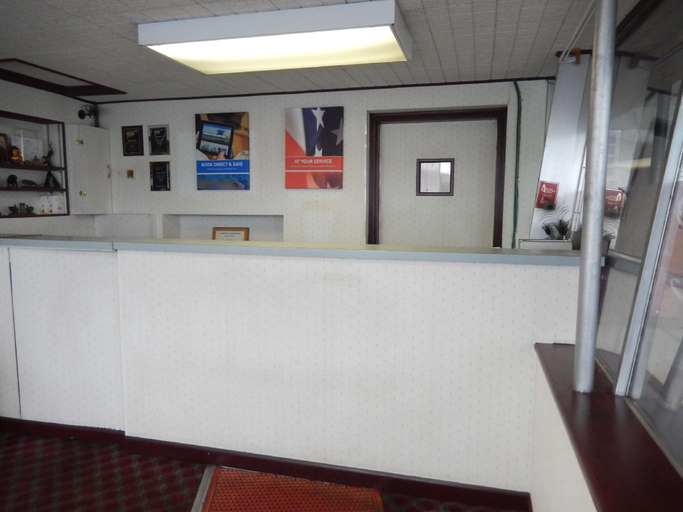 Public Area, Scottish Inns and Suites - Bordentown, Burlington
